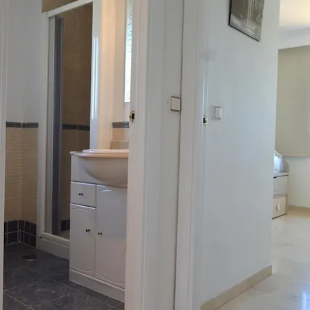 Tu Paraiso Costero En Playa De Poniente, Vistas Al Mar, Arena Dorada Y Un Entorno De Lujo Apartment *